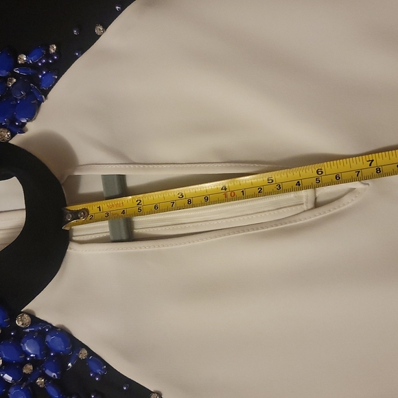 Top - Picture 7 of 8